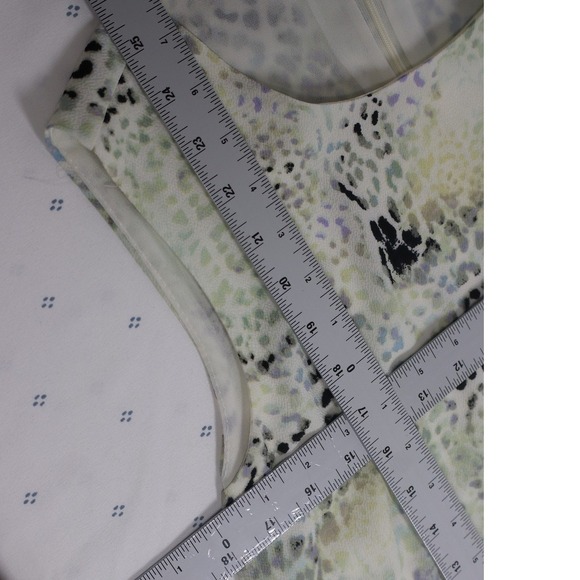 Rose + Olive Animal Print Sleeveless Top Medium Abstract Layered Tank Blouse M - Picture 7 of 9